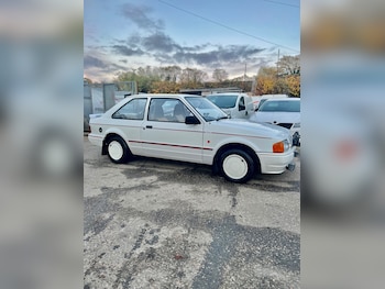 Used Ford Escort 1990 for sale - 78474312: Photo