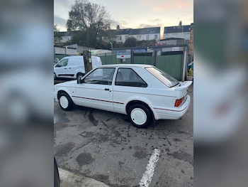 Used Ford Escort 1990 for sale - 78474312: Photo