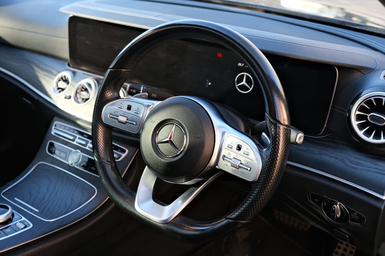 Used Mercedes-Benz E Class 2019 for sale - 77321462: Photo 7