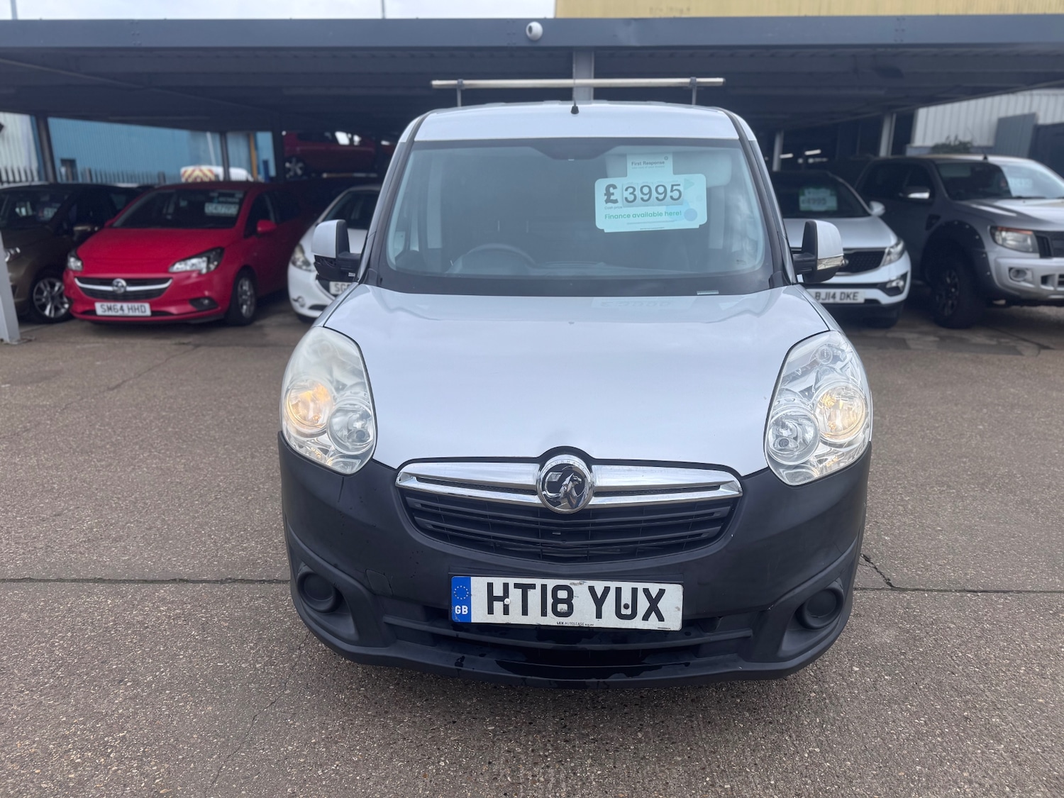 Used Vauxhall Combo 2018 for sale - 77676932: Photo 2