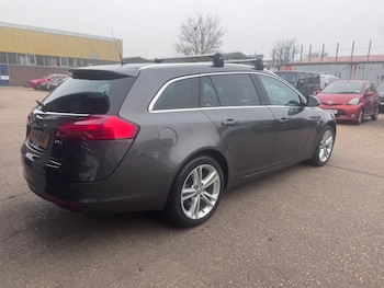 Used Vauxhall Insignia 2011 for sale - 77745253: Photo
