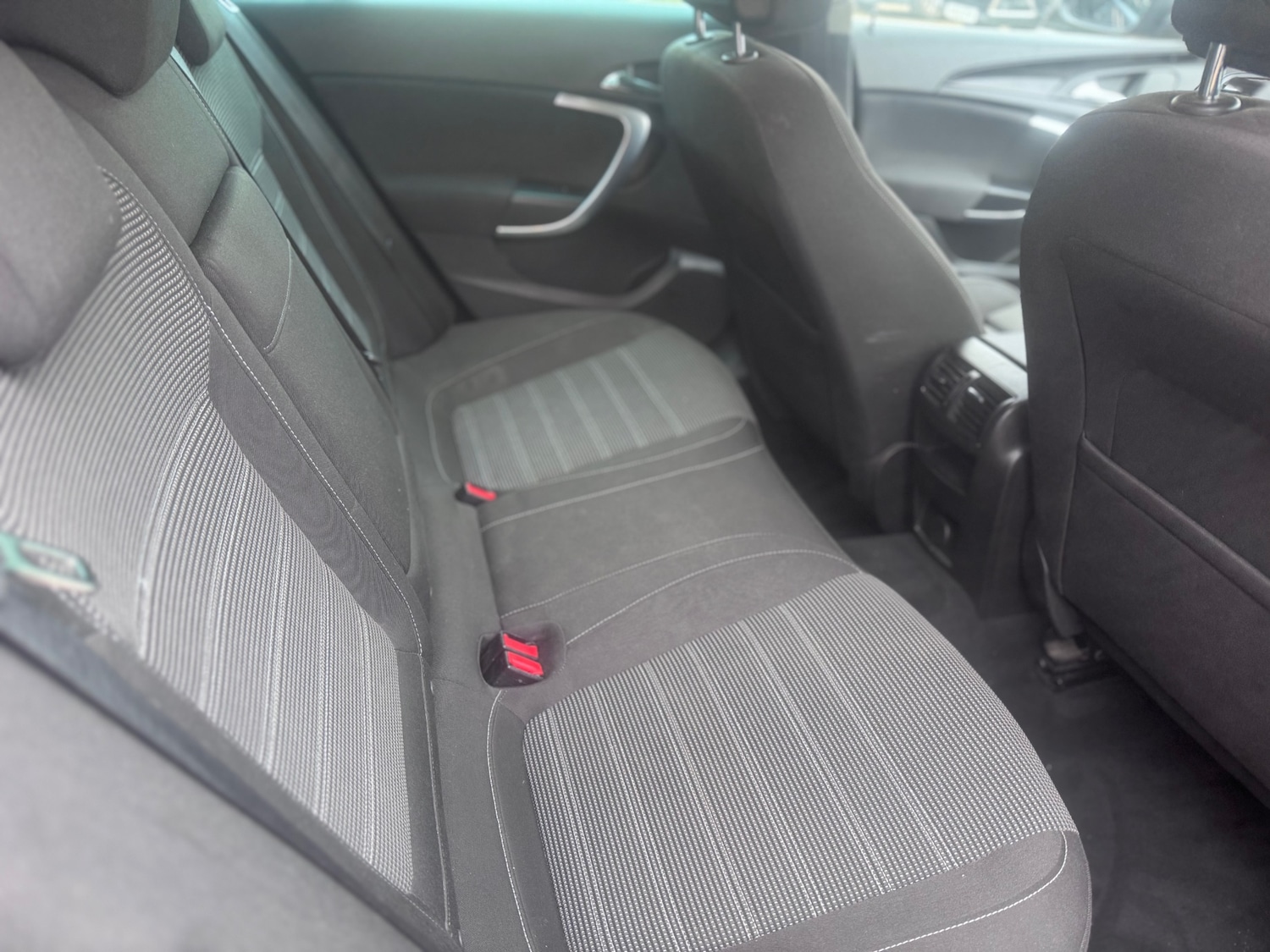 Used Vauxhall Insignia 2011 for sale - 77745253: Photo 6