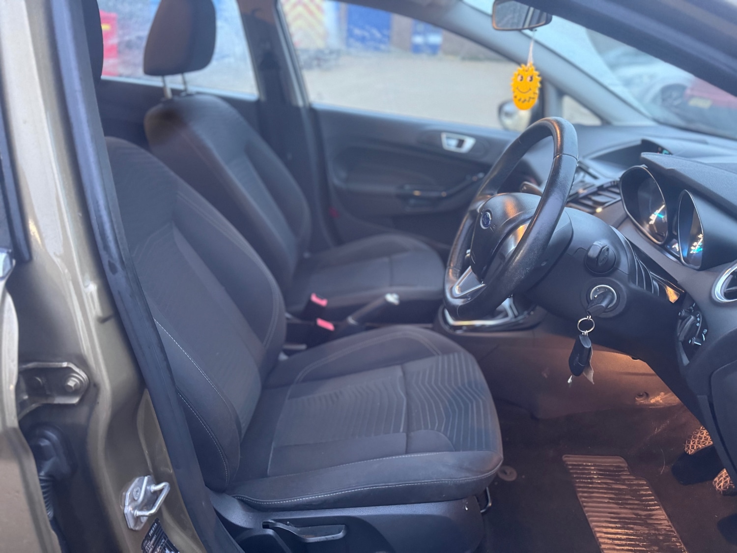 Used Ford Fiesta 2014 for sale - 77643976: Photo 8