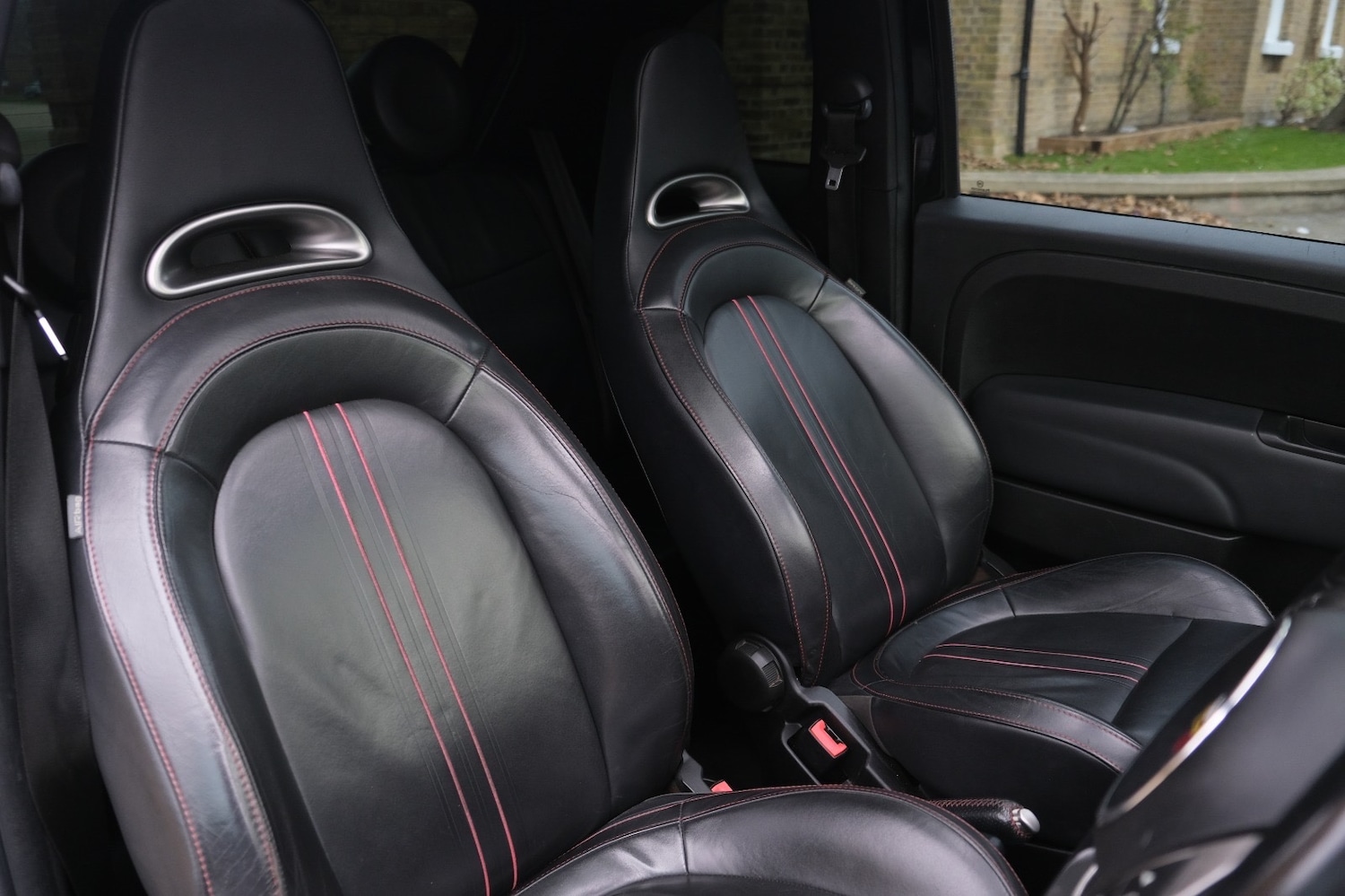 Used Abarth 500 2010 for sale - 77071144: Photo 8