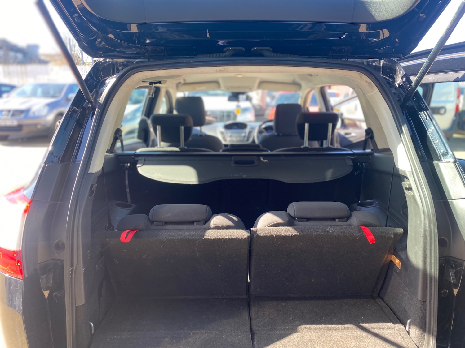 Used Ford Grand C-Max 2016 for sale - 78026336: Photo 12