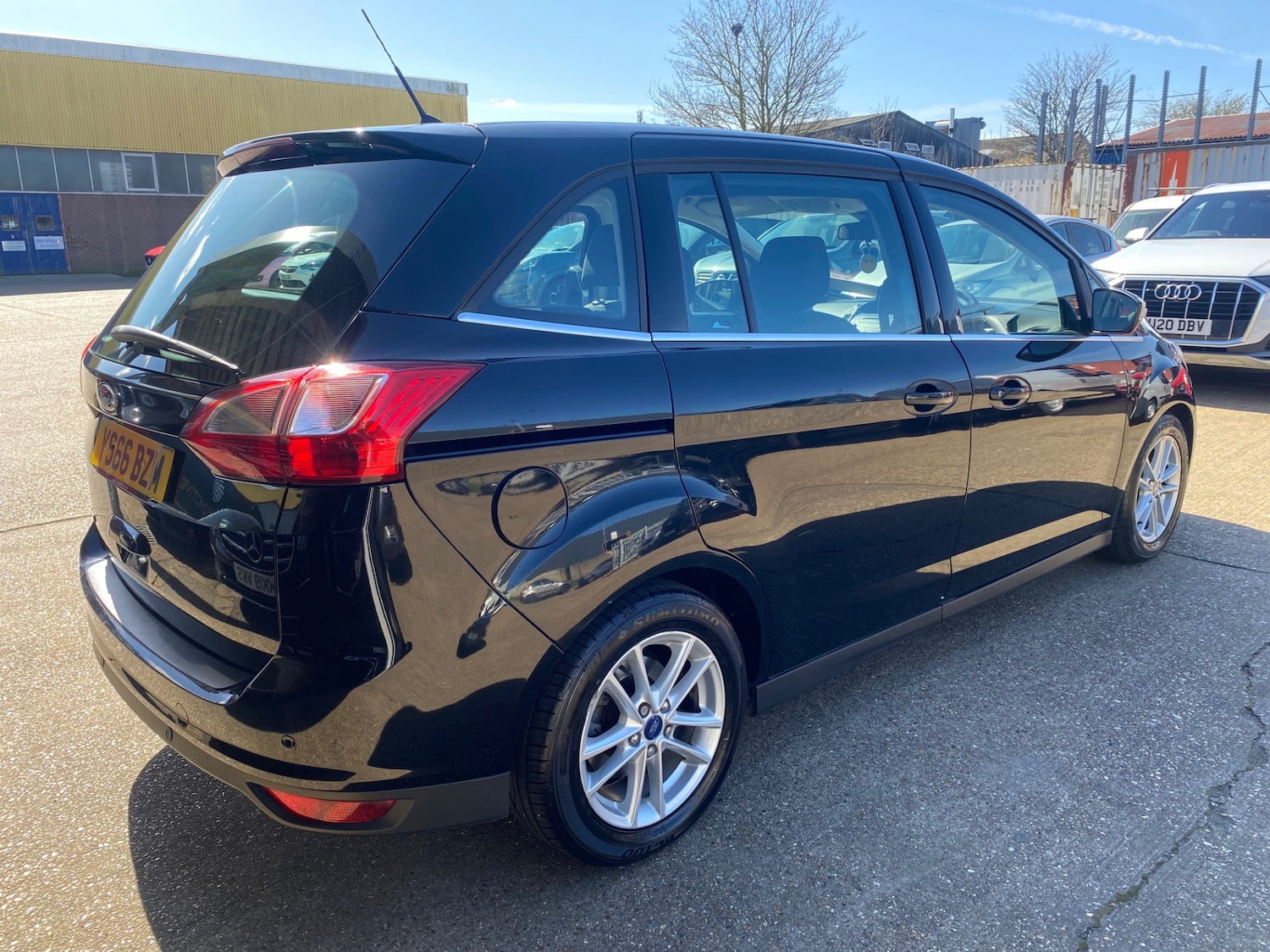 Used Ford Grand C-Max 2016 for sale - 78026336: Photo 5