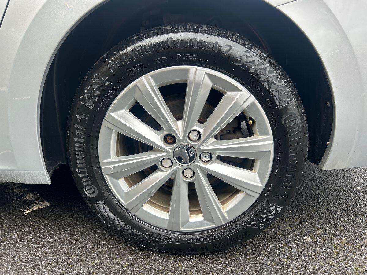 Used Vauxhall Astra 2023 for sale - 78043660: Photo 10