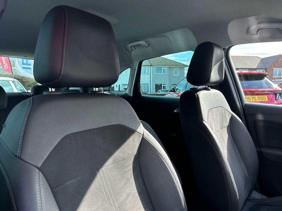 Used Vauxhall Crossland 2022 for sale - 77805302: Photo 18