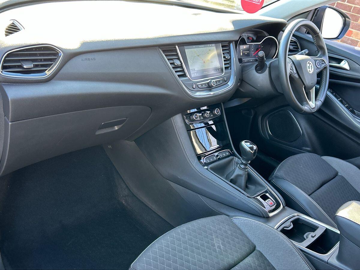 Used Vauxhall Grandland X 2020 for sale - 76006834: Photo 2