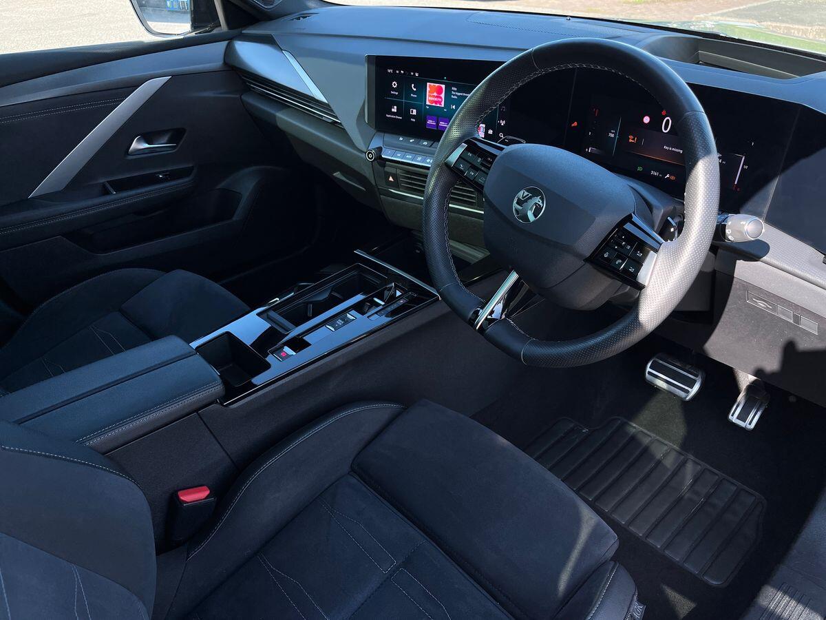 Used Vauxhall Astra 2023 for sale - 77946458: Photo 14