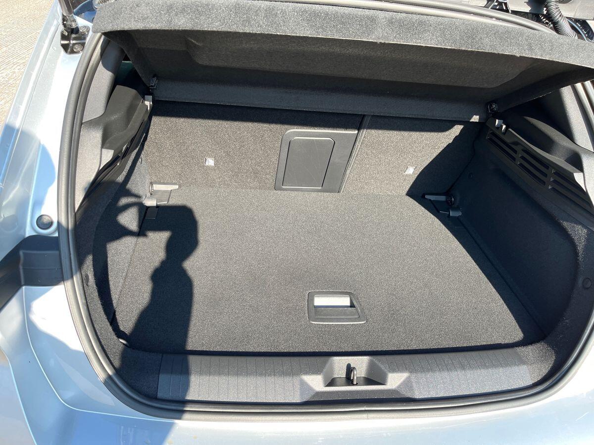 Used Vauxhall Astra 2023 for sale - 77946458: Photo 21