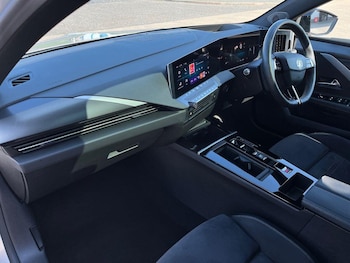 Used Vauxhall Astra 2023 for sale - 77946458: Photo