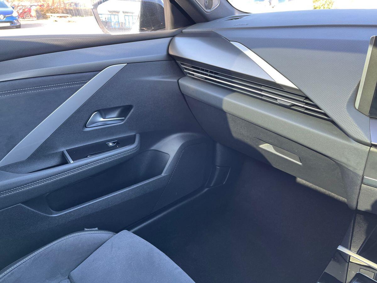 Used Vauxhall Astra 2023 for sale - 77946458: Photo 38