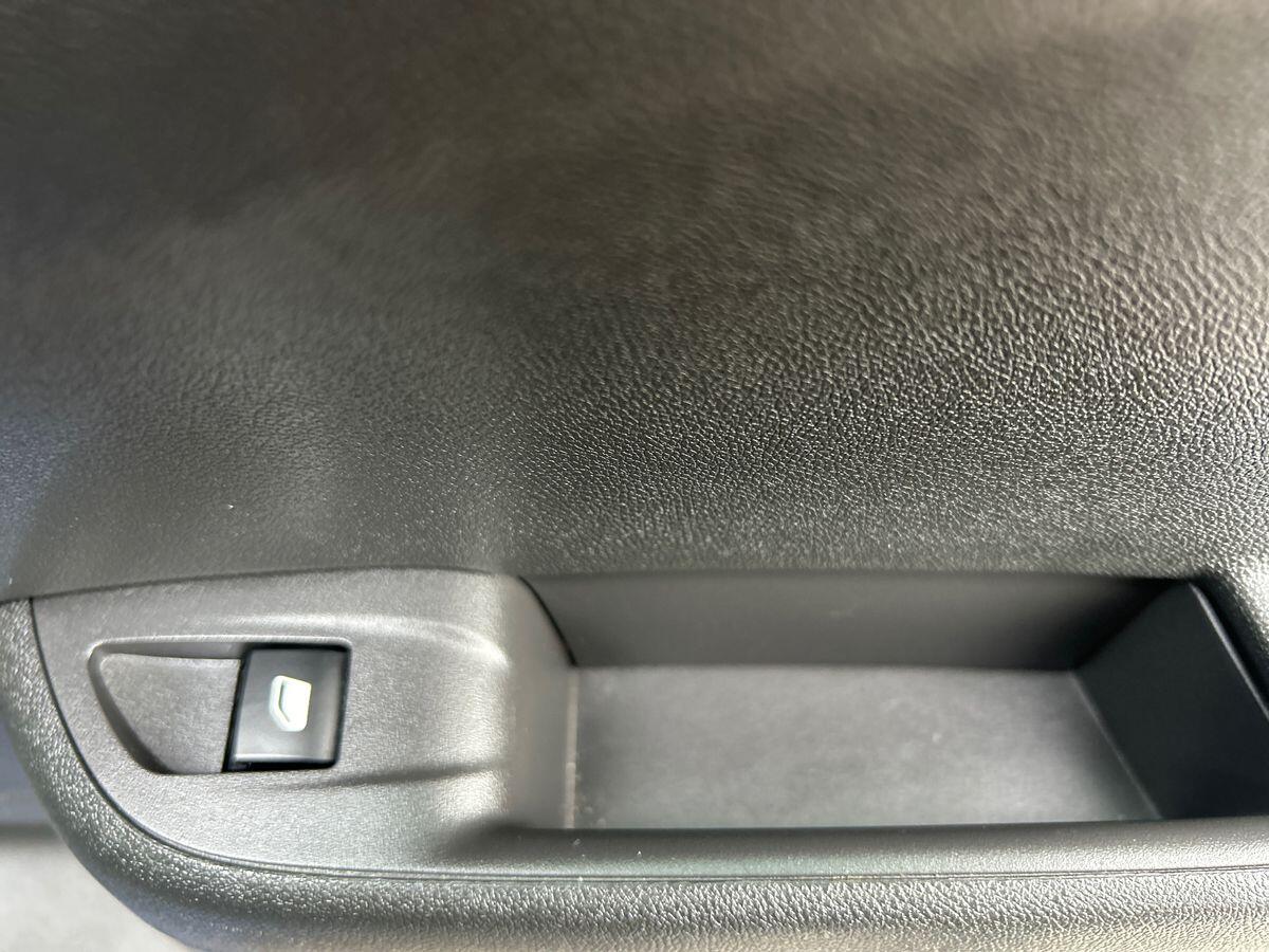 Used Vauxhall Crossland 2023 for sale - 78189703: Photo 31