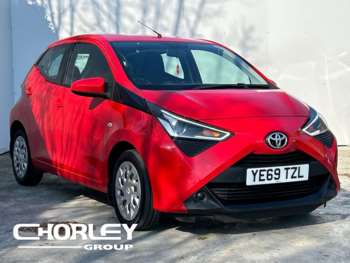 2019 - 1.0 VVT-i X-Play 5dr x-shift