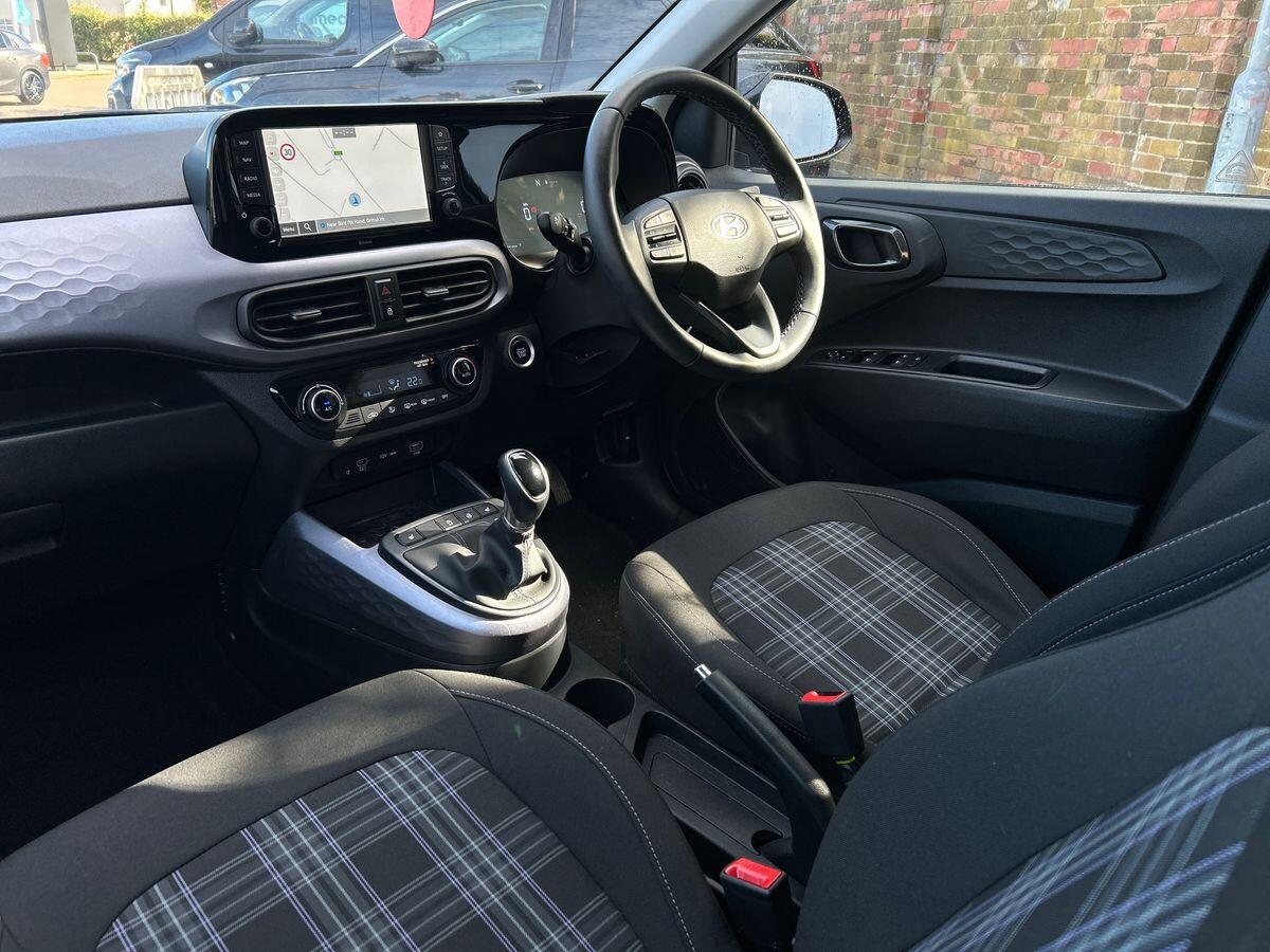 Used Hyundai i10 2024 for sale - 76249606: Photo 2