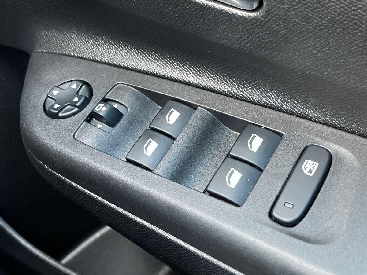 Used Vauxhall Corsa 2021 for sale - 76896063: Photo 33