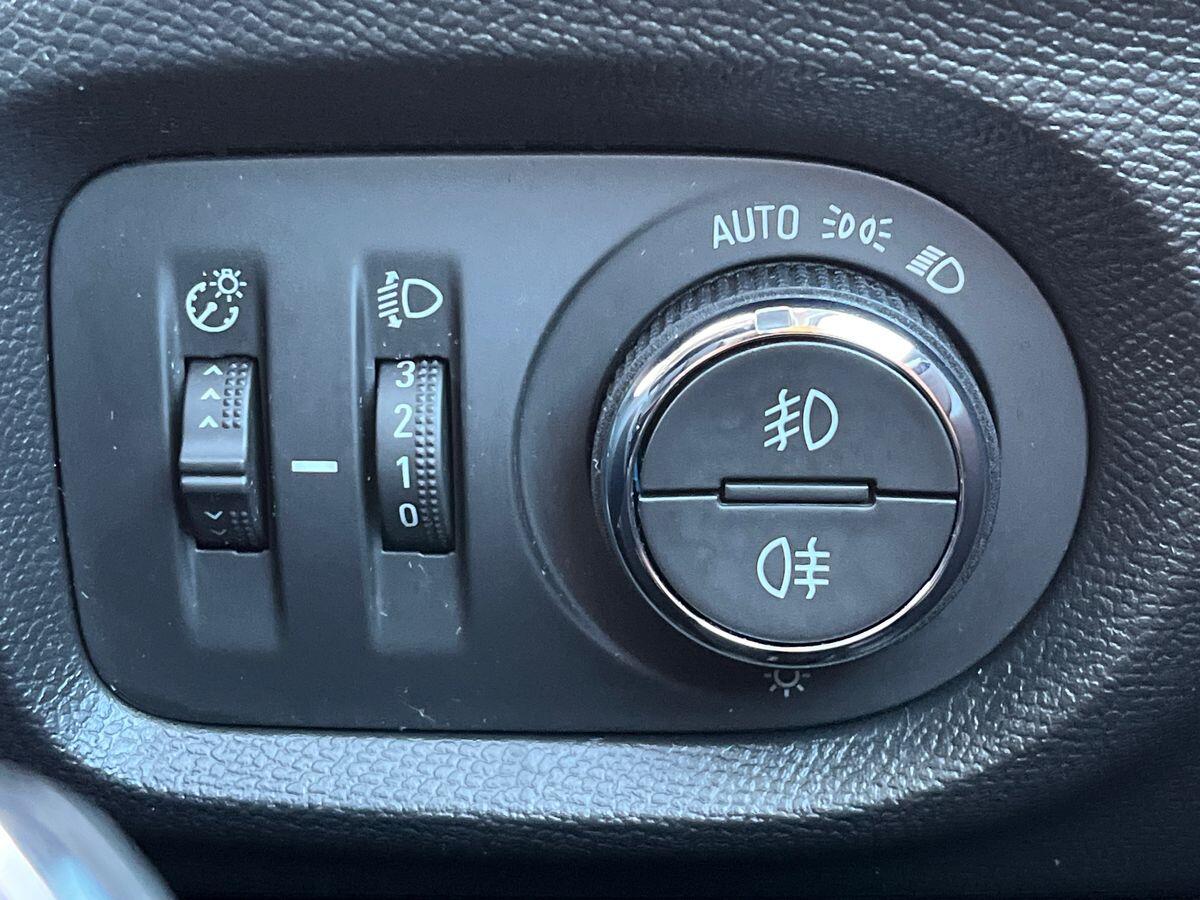 Used Vauxhall Corsa 2021 for sale - 76896063: Photo 38