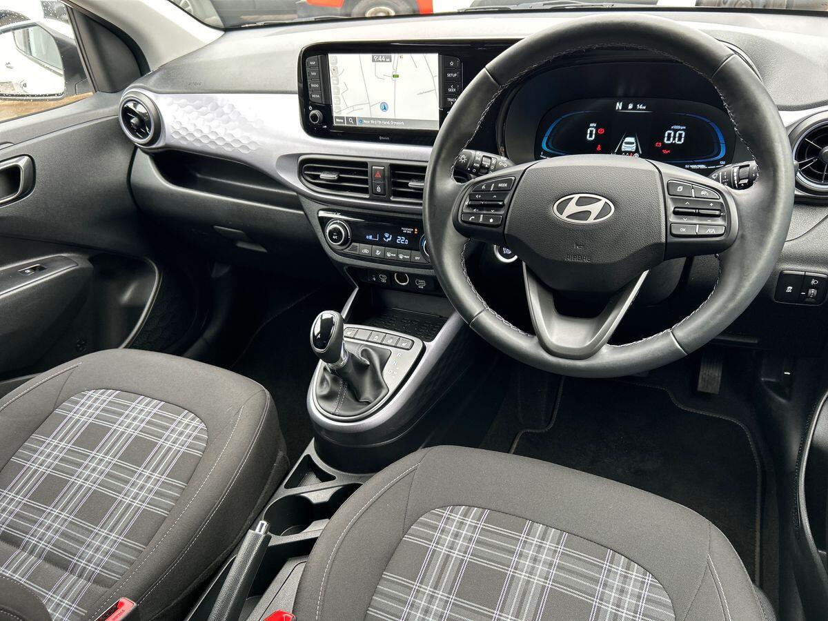 Used Hyundai i10 2024 for sale - 76249605: Photo 14