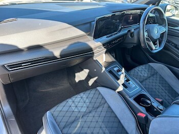 Used Volkswagen Golf 2020 for sale - 78852153: Photo