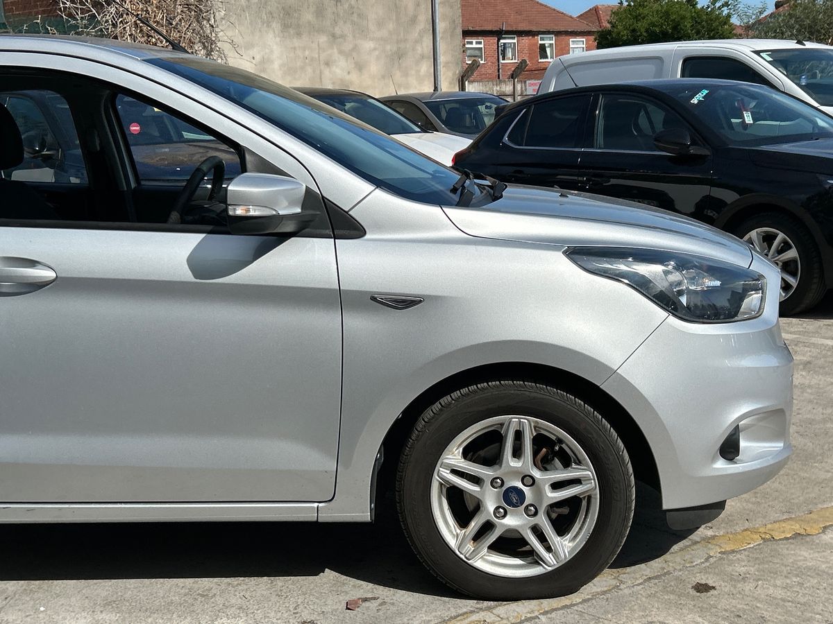 Vehicle 33
