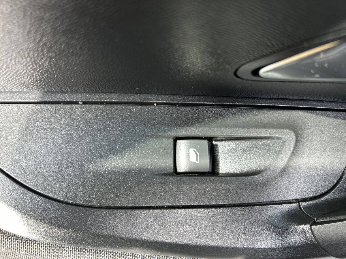 Used Peugeot 2008 2022 for sale - 78053923: Photo 29