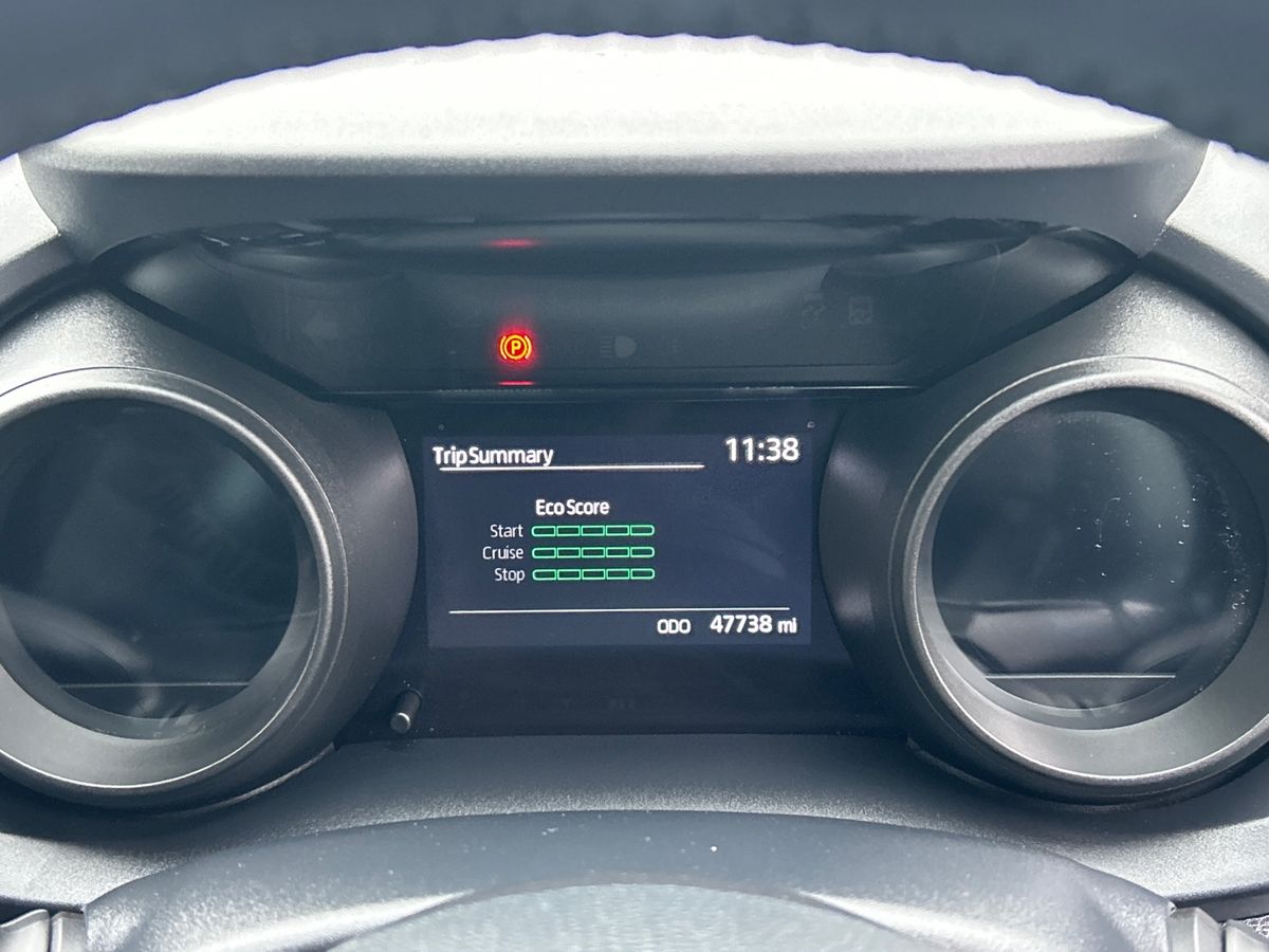 Used Toyota Yaris Cross 2022 for sale - 77421544: Photo 15