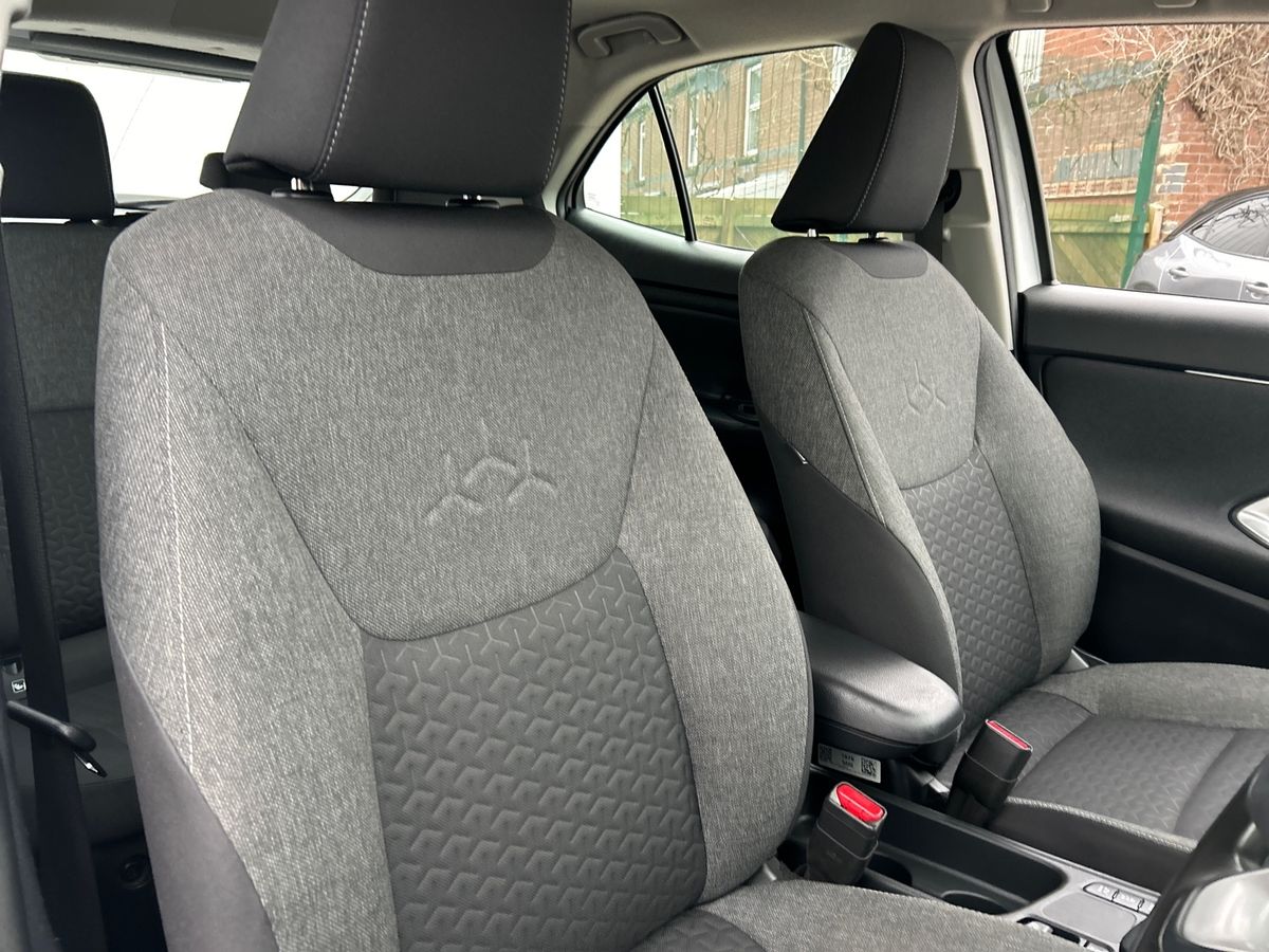 Used Toyota Yaris Cross 2022 for sale - 77421544: Photo 18