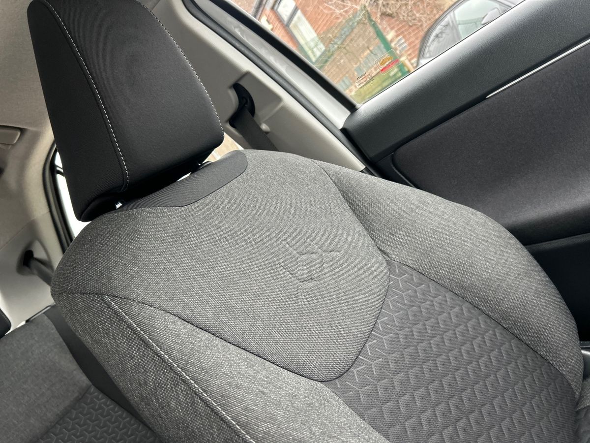 Used Toyota Yaris Cross 2022 for sale - 77421544: Photo 32