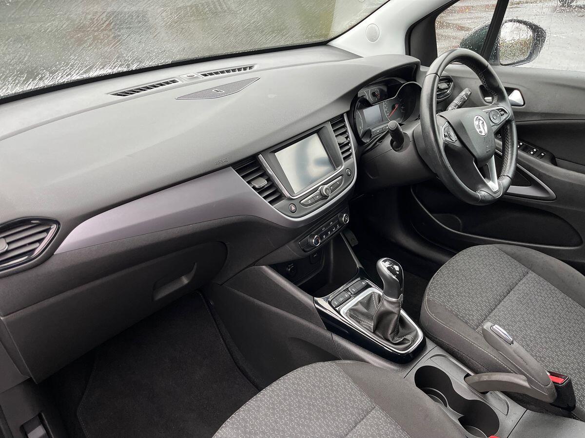 Used Vauxhall Crossland 2022 for sale - 76577593: Photo 2