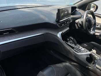 Used Peugeot 3008 2023 for sale - 79494902: Photo