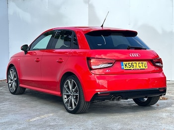2017 - 1.4 TFSI 150 Black Edition 5dr