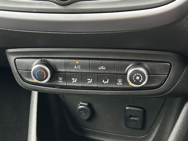 Used Vauxhall Crossland 2022 for sale - 76300524: Photo 33