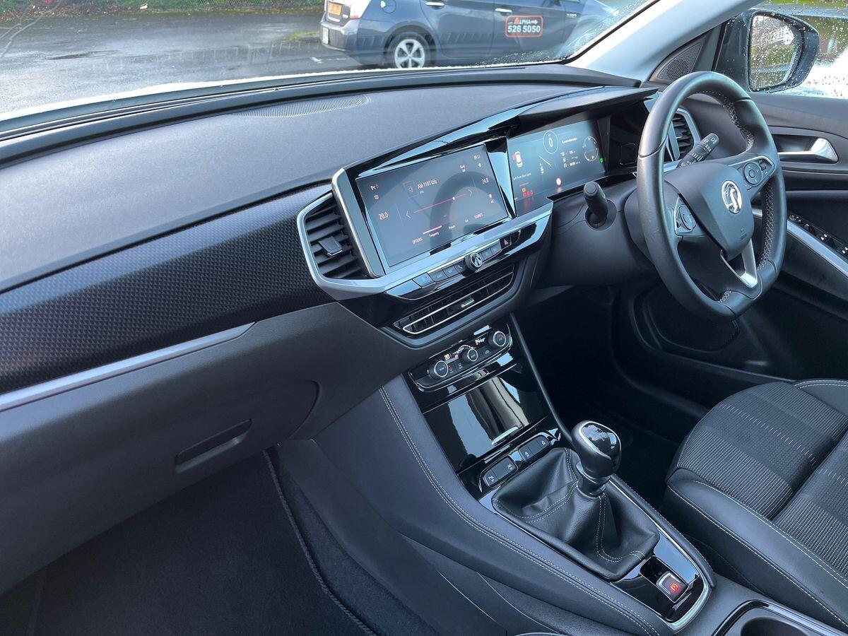 Used Vauxhall Grandland 2023 for sale - 76896171: Photo 2