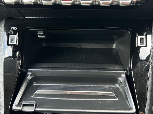 Used Peugeot 208 2023 for sale - 76300155: Photo 34