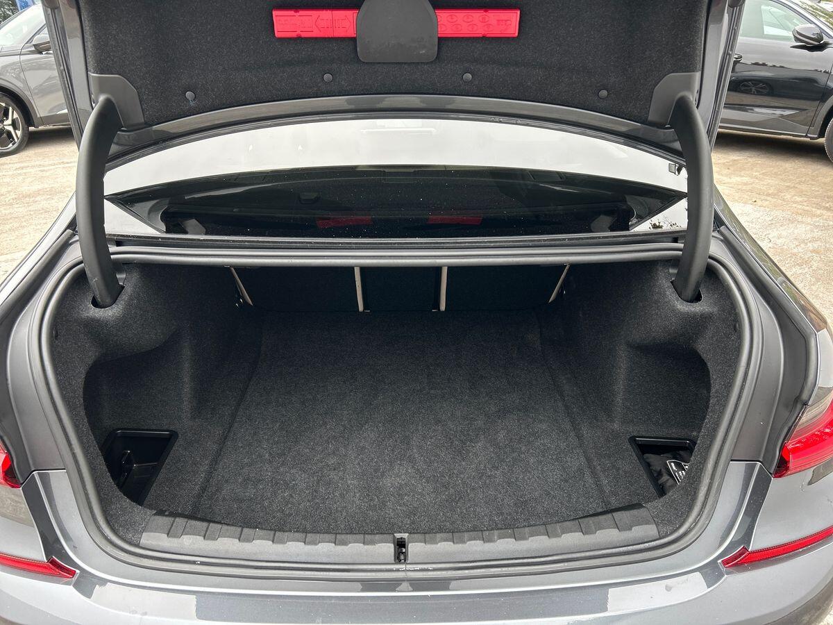 Used BMW 3 Series 2019 for sale - 76298666: Photo 22