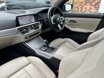 Used BMW 3 Series 2019 for sale - 76298666: Photo