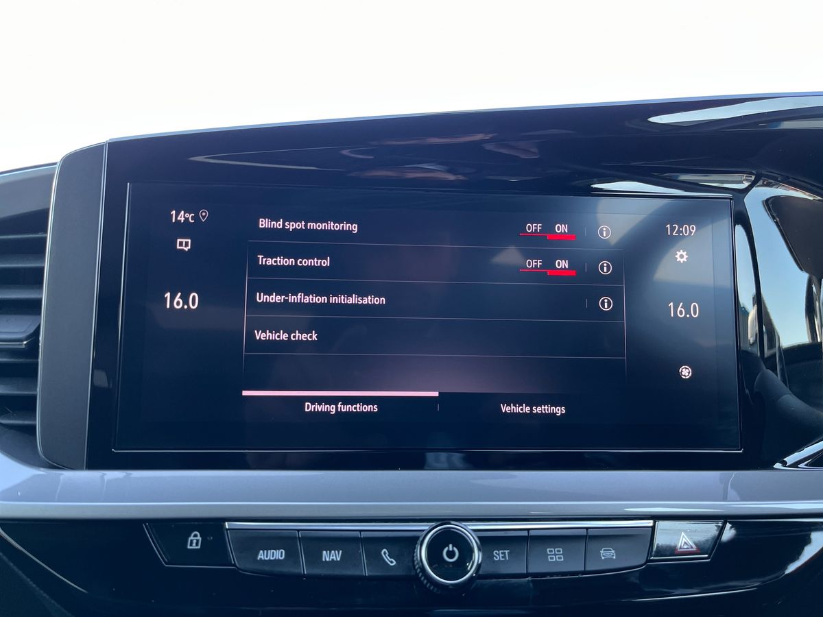 Used Vauxhall Mokka 2023 for sale - 77946461: Photo 32