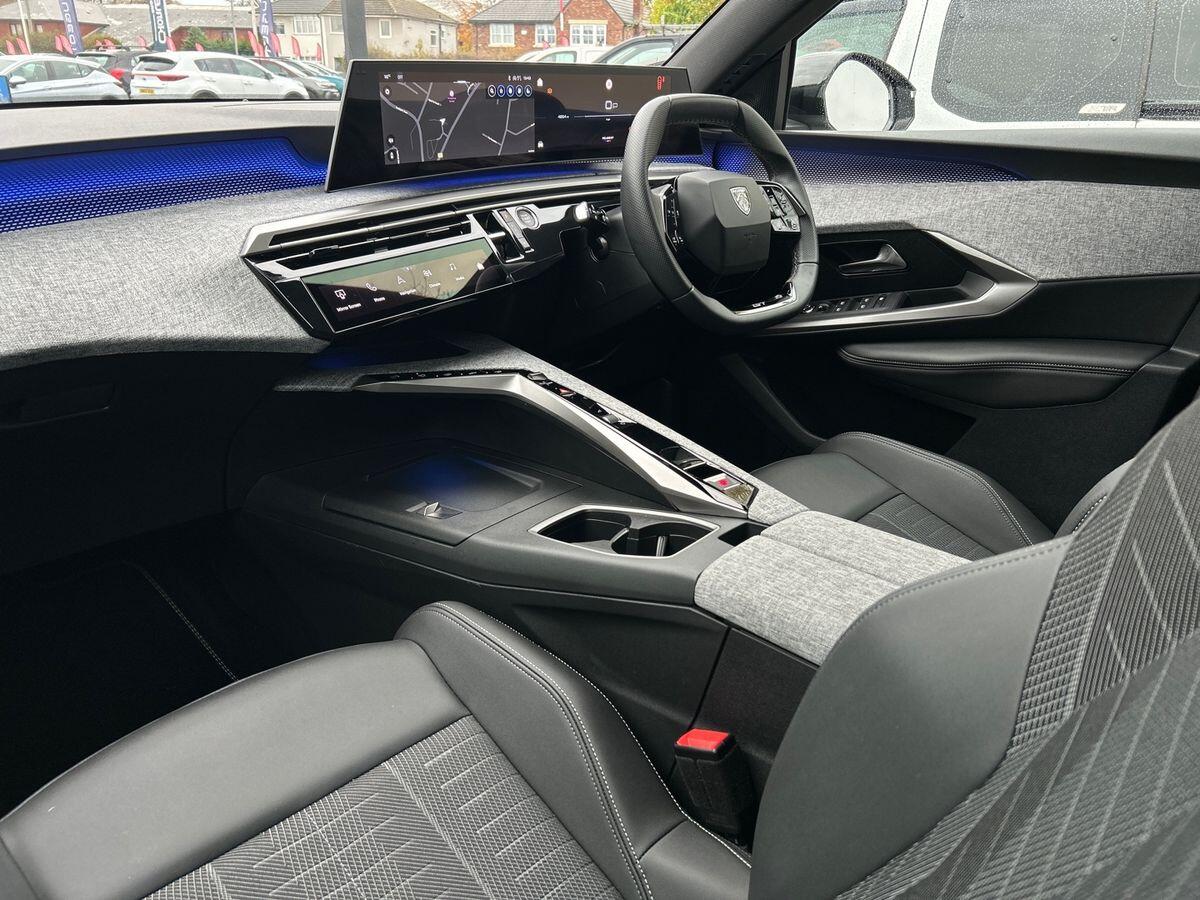 Used Peugeot 5008 2025 for sale - 76488367: Photo 2