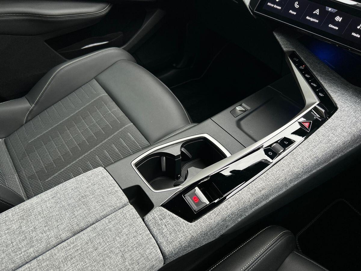 Used Peugeot 5008 2025 for sale - 76488367: Photo 30