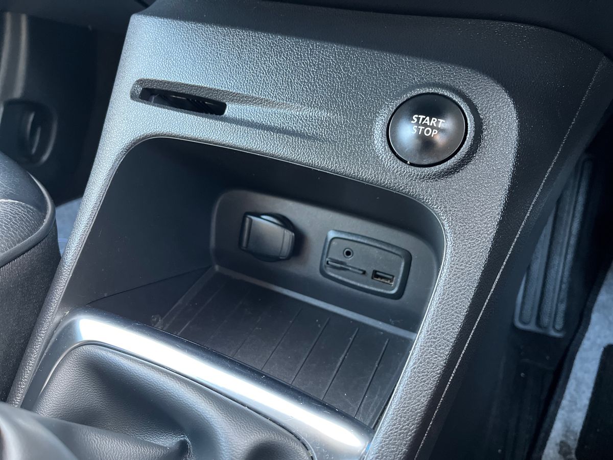 Used Renault Captur 2018 for sale - 77831246: Photo 33