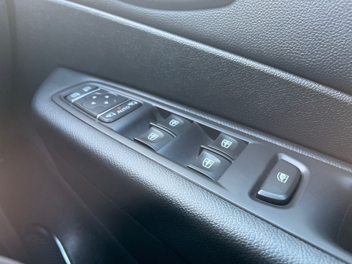 Used Renault Captur 2018 for sale - 77831246: Photo 38