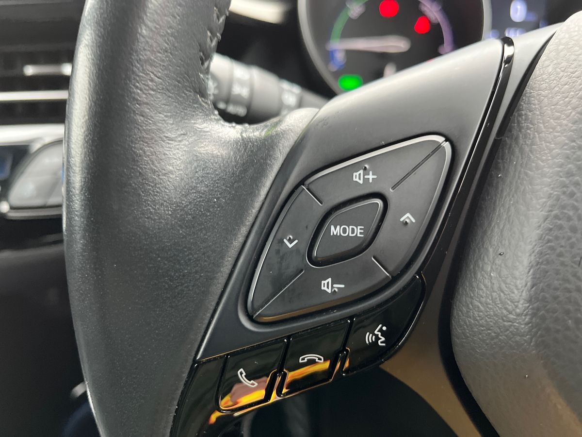 Used Toyota C-HR 2022 for sale - 76577614: Photo 21