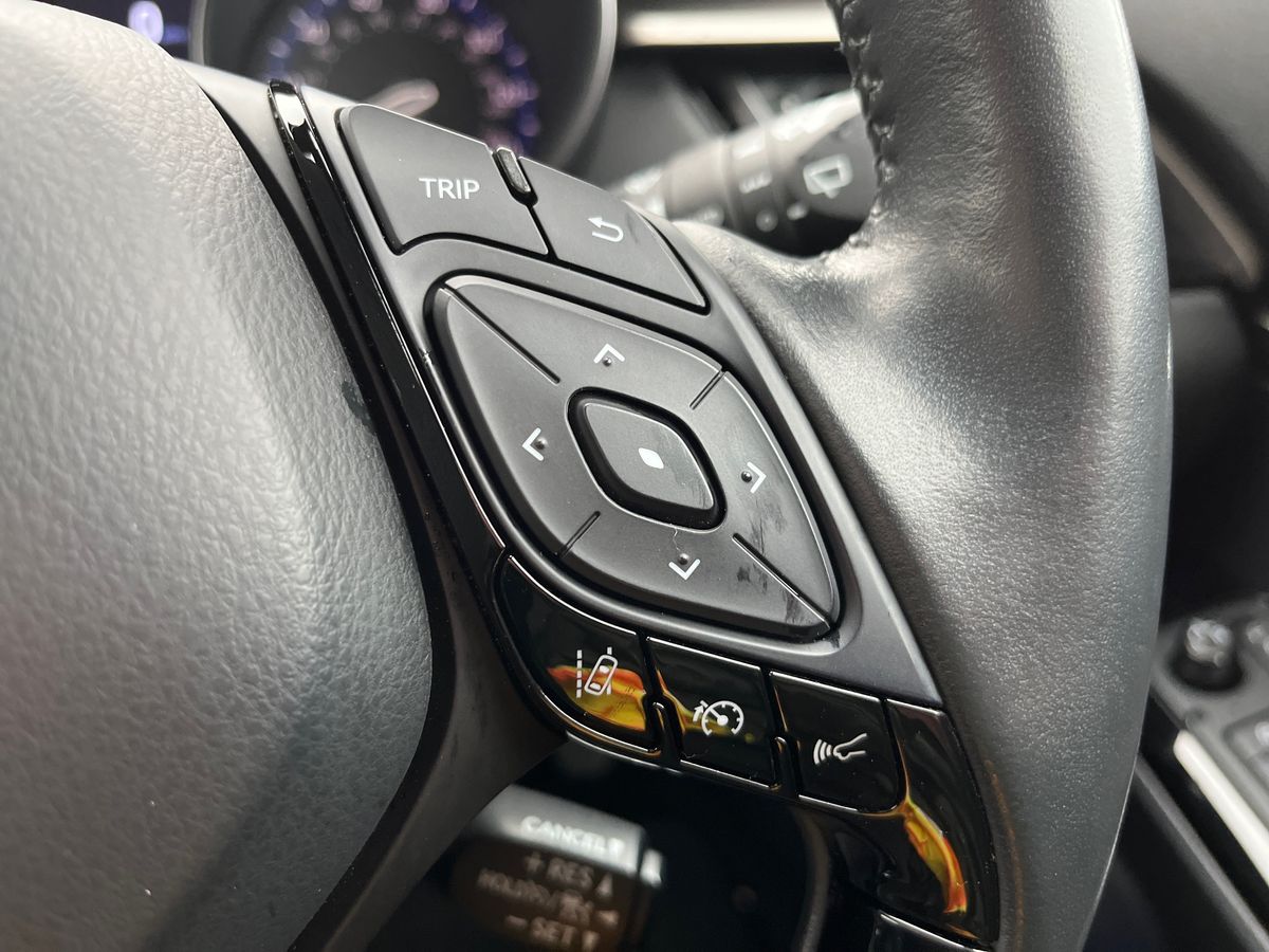 Used Toyota C-HR 2022 for sale - 76577614: Photo 23