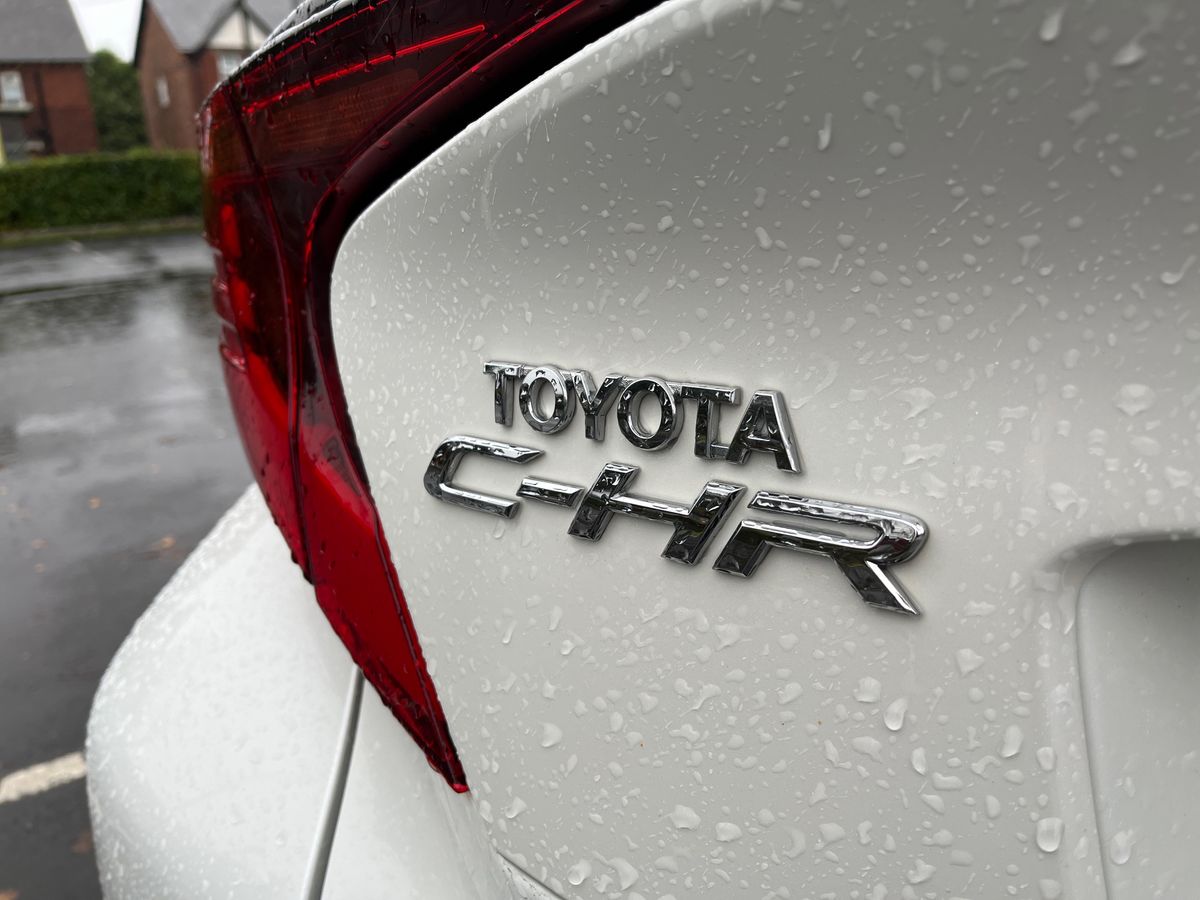 Used Toyota C-HR 2022 for sale - 76577614: Photo 40