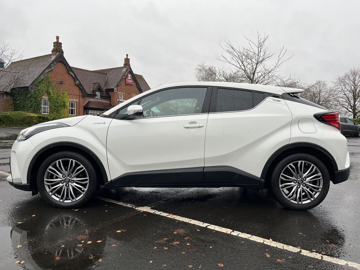 Used Toyota C-HR 2022 for sale - 76577614: Photo 6