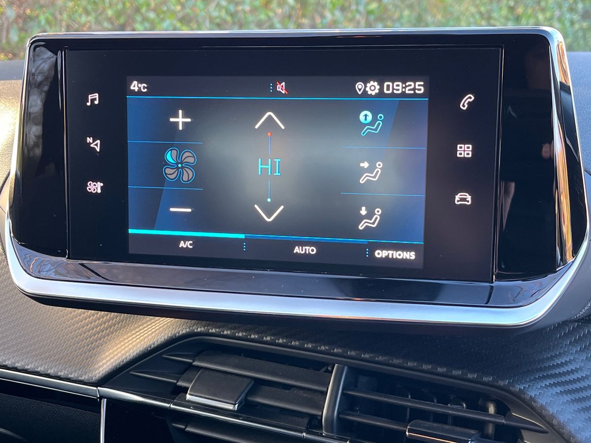 Used Peugeot 208 2020 for sale - 76641788: Photo 15