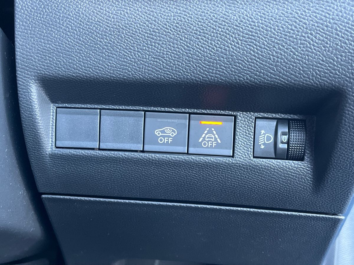 Used Peugeot 208 2020 for sale - 76641788: Photo 41