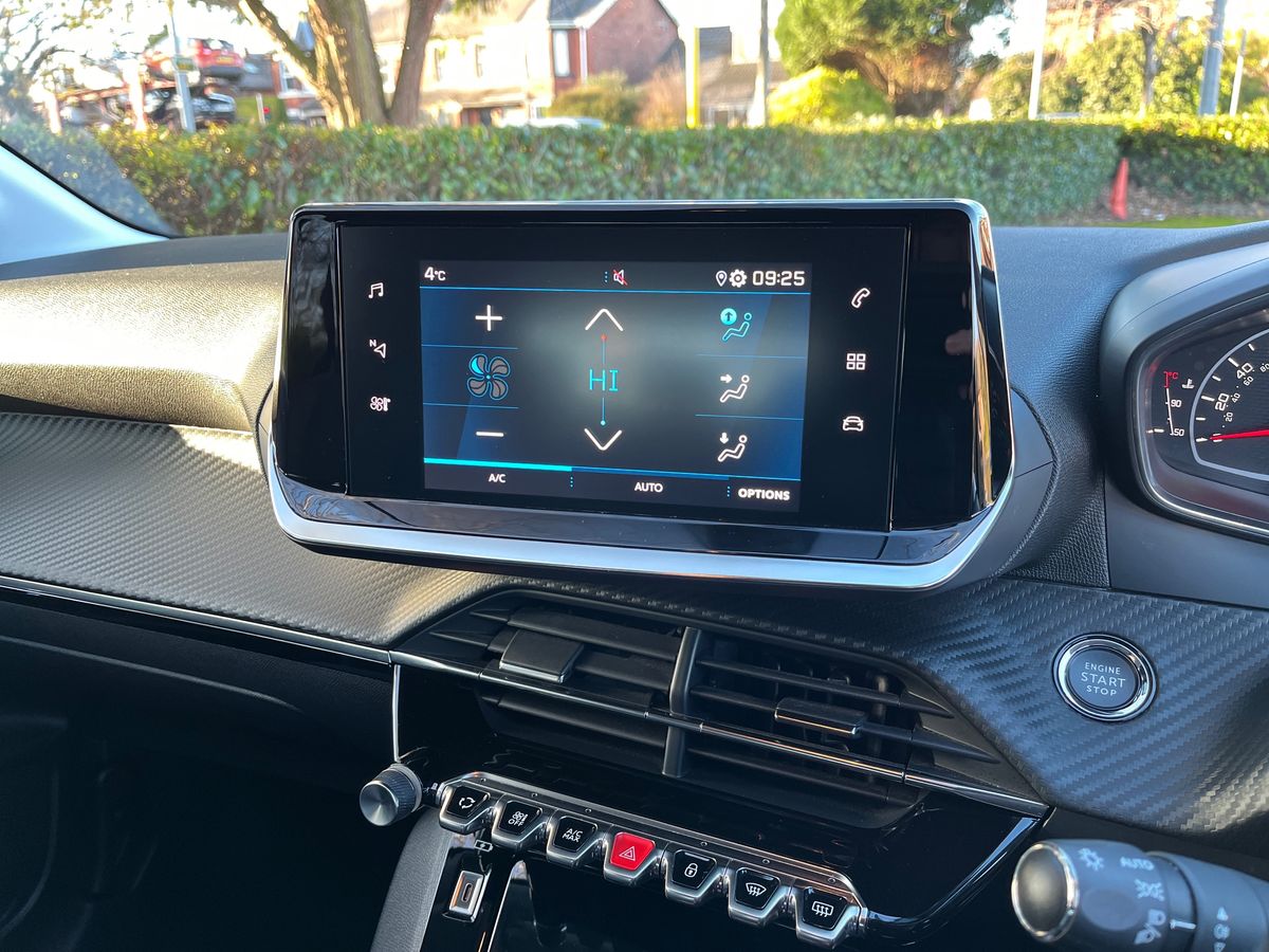 Used Peugeot 208 2020 for sale - 76641788: Photo 8