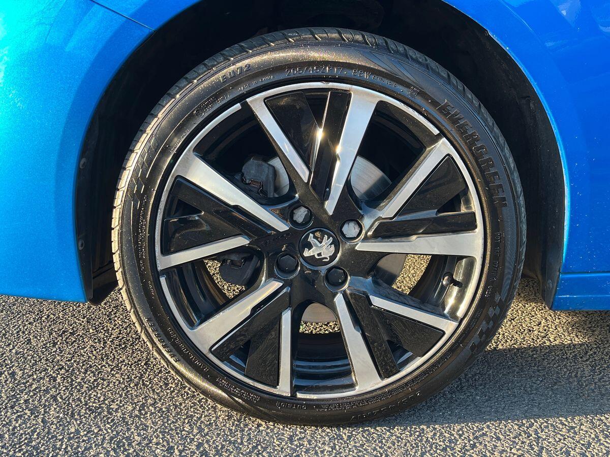 Used Peugeot 208 2020 for sale - 76641788: Photo 9